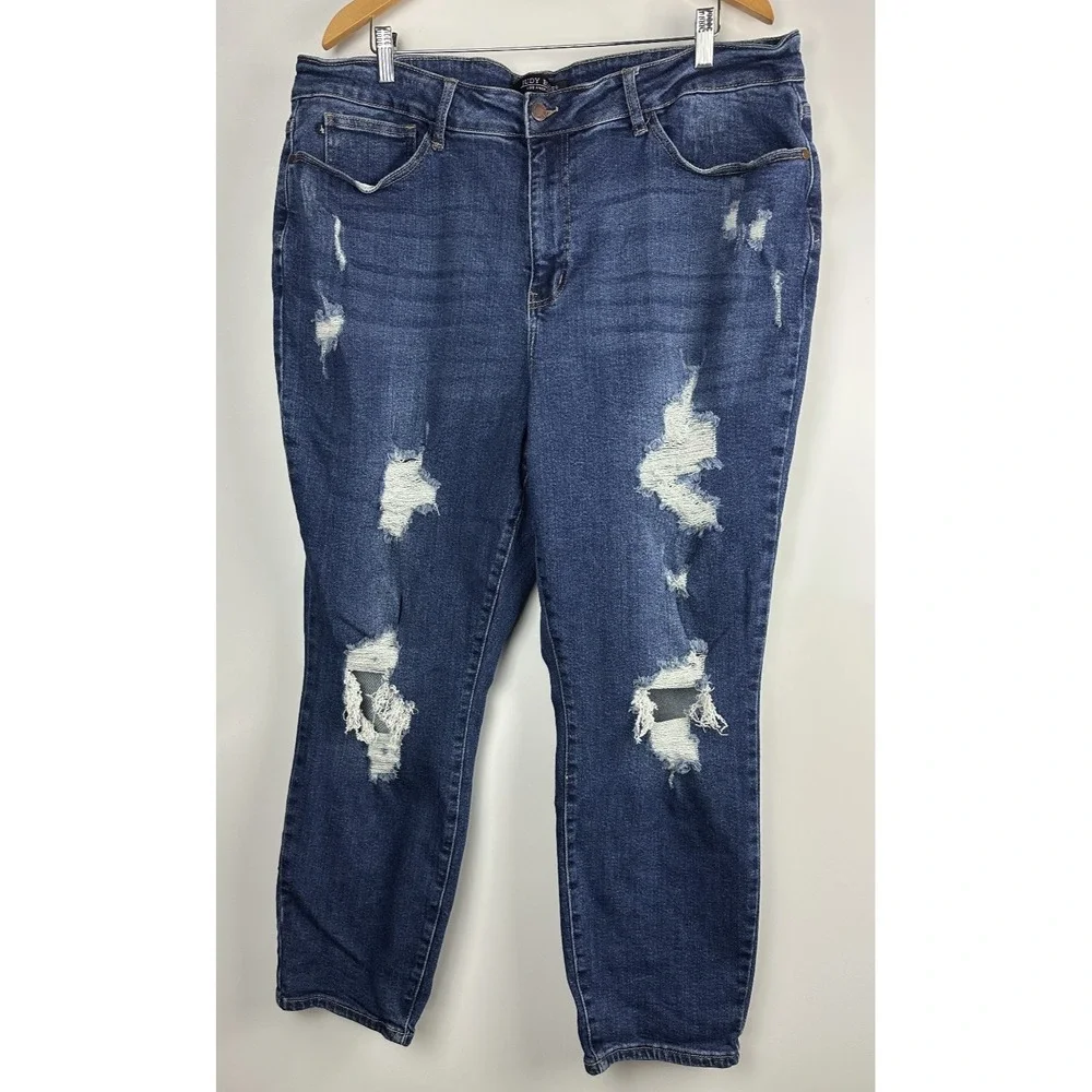 Judy Blue High Rise Destroyed Distressed Boyfriend Jeans Women's Plus Size 22W - Picture 2 of 11